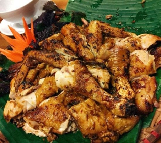 Gà nướng mắc khén thơm lừng, món ngon đặc trưng của Lào Cai