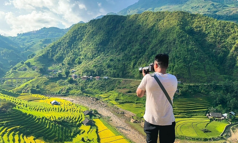 Khám phá Tả Phìn vào mùa lúa chín rộ