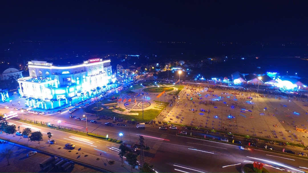 Quảng trường Hùng Vương