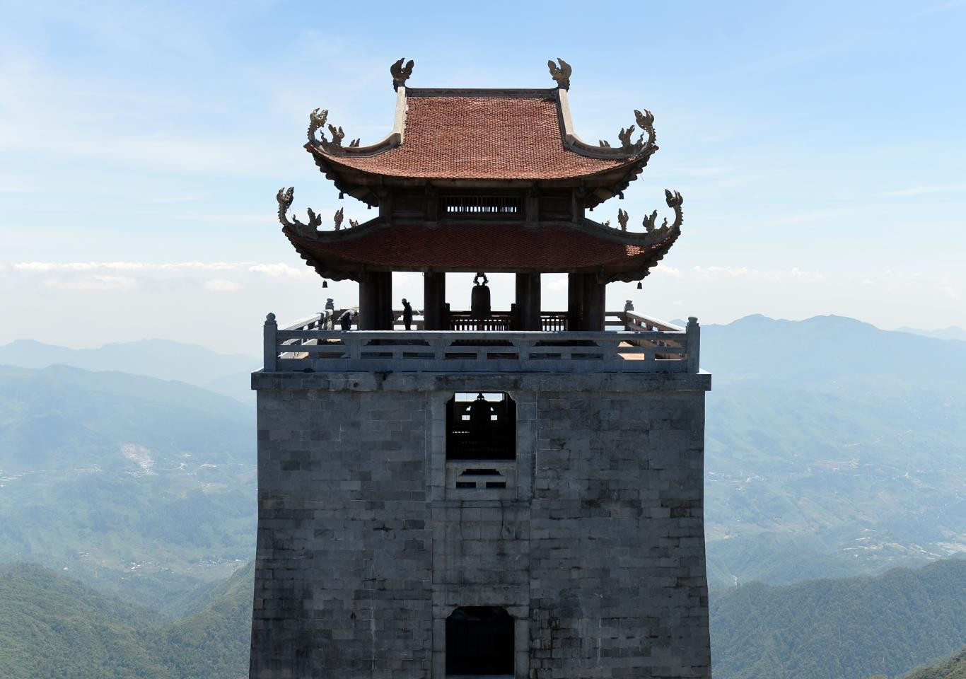 Vọng Lĩnh Cao Đài